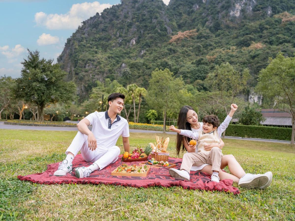 Serena Kim Boi Resort - Hoa Binh Luaran gambar